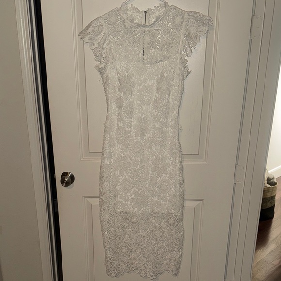 Petal & Pup White Floral Lace Dress - Picture 4 of 7